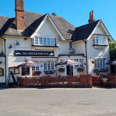 The Cricketers Inn Martyr Worthy Buitenkant foto